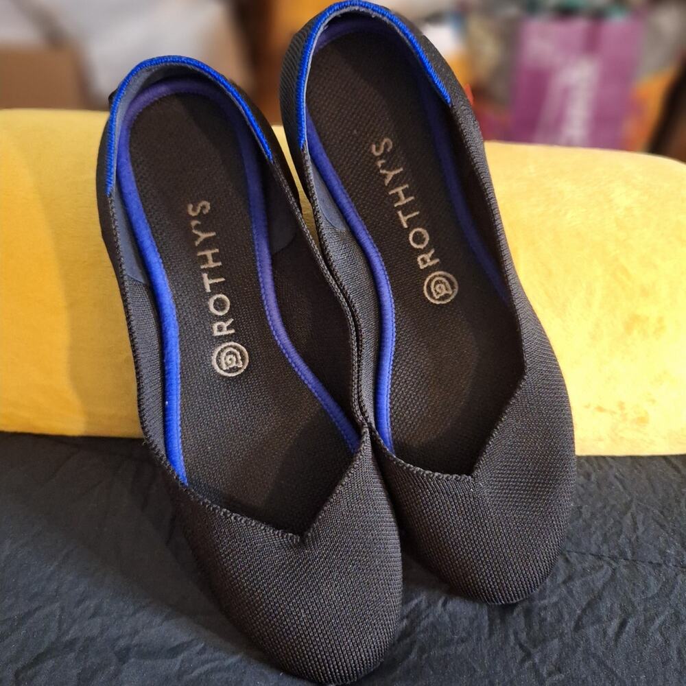 Rothy's Round Toe Flats Women's 9.5 Black Sustainable Recycled Preppy Comfy